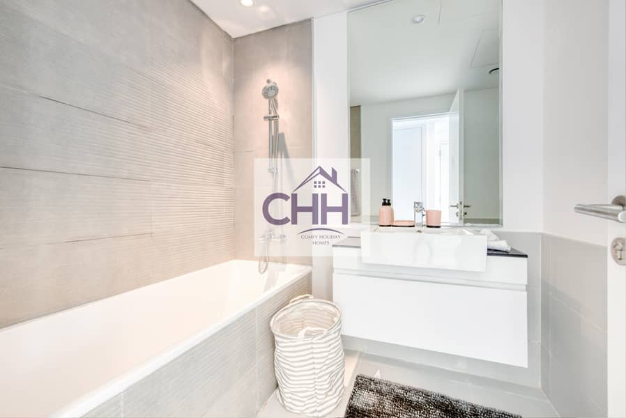 37 Very Elegant and New Townhouse in The Pulse close to Expo Dubai