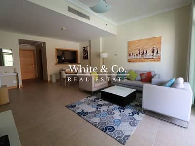 1 Bedroom Flat for Rent in Palm Jumeirah, Dubai - Beach Access | Furnished | Great Location