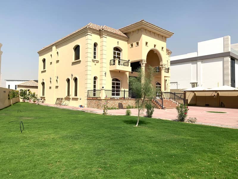 Luxury villa for rent in Al khawaneej (5 mater bed room + 2 hall + majls + maid room +garden +cover parking+ service block)