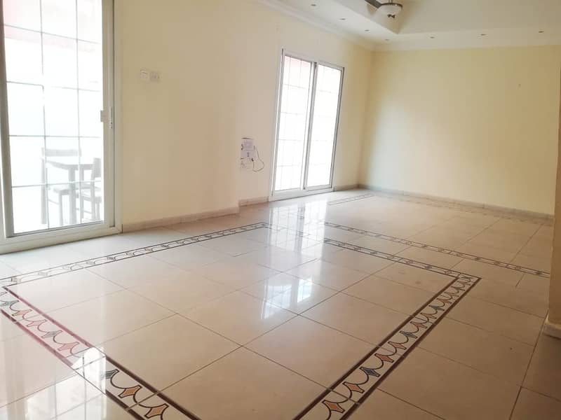 3BHK VILLA FOR RENT IN MIRDIF AT 85000/- IN 4 CHEQUES