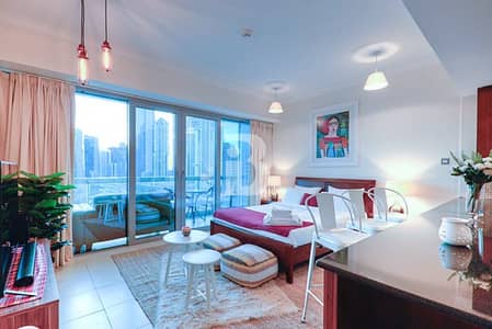 Studio for Sale in Downtown Dubai, Dubai - Bright Layout | Large Area | Spacious Balcony