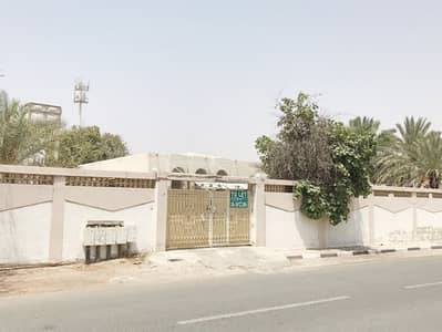 3 Bedroom Villa for Rent in Dasman, Sharjah - 3 B/R HALL SINGLE STOREY VILLA  AVAILABLE IN DASMAN AREA NEAR TO DASMAN PARK