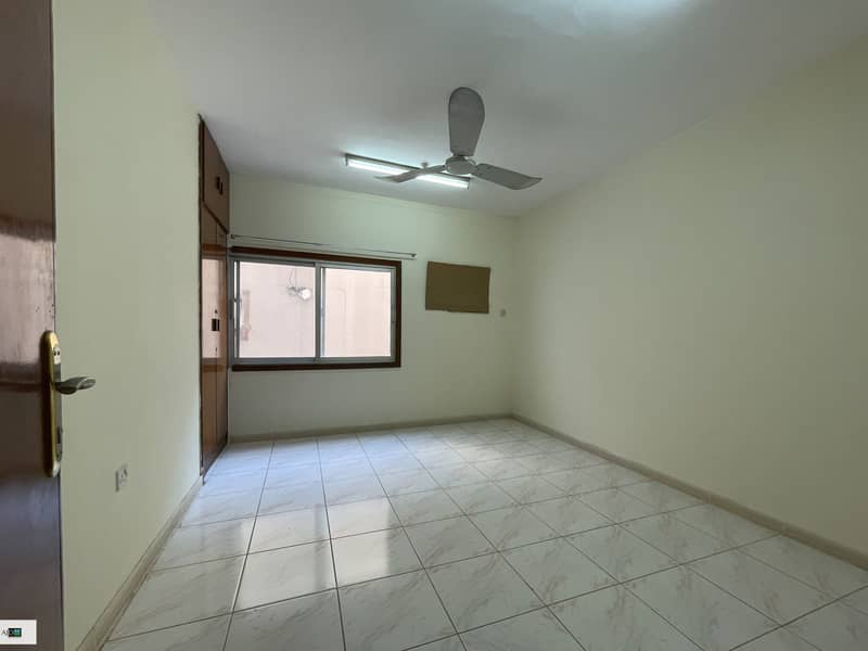 Квартира в Бур Дубай，Аль Сук Аль Кабир, 2 cпальни, 58000 AED - 4207539