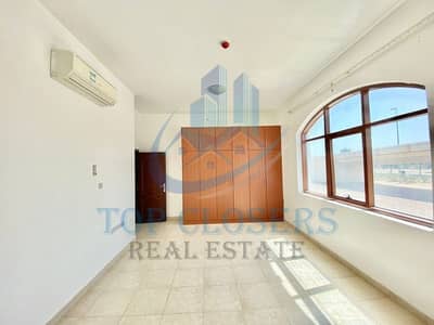2 Bedroom Flat for Rent in Asharej, Al Ain - Spacious & Bright |Basement Parking| Must See