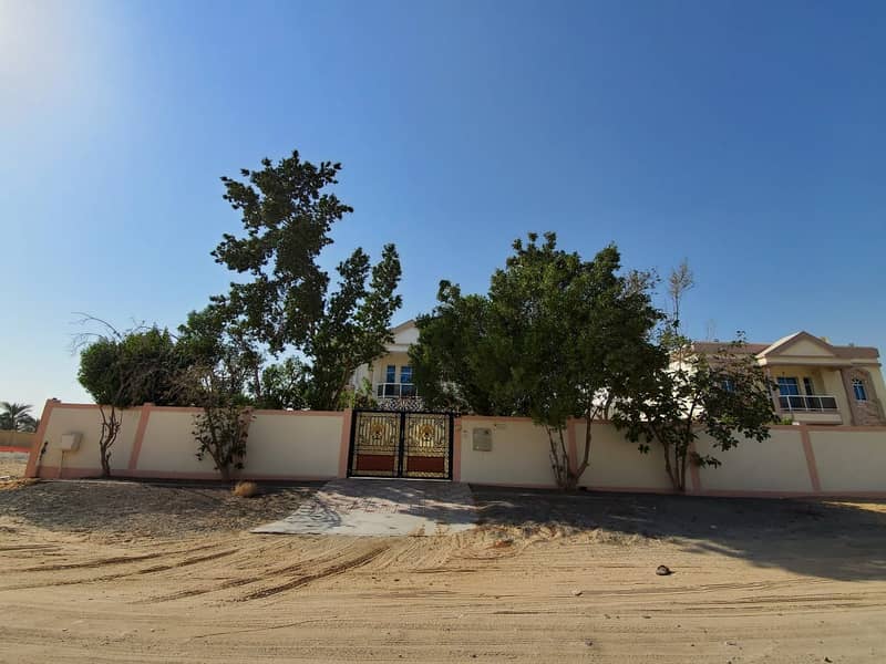 Villa for sale in Al Quoz in the Emirate of Sharjah