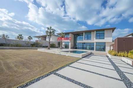 4 Bedroom Villa for Sale in Jumeirah, Dubai - Luxury Mansion  I Sea View I Bulgari