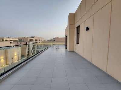 2 Bedroom Apartment for Rent in Muwaileh, Sharjah - Luxury finishing brand new 2BR in Al Mamsha with big terrace kitchen appliances and maid room