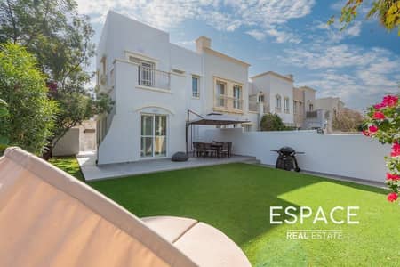2 Bedroom Villa for Sale in The Springs, Dubai - New 4E | Renovated & Extended | Exclusive