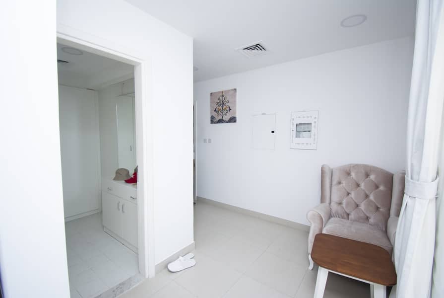 6 Fully Furnished | Monthly Basis | Include Free Parking