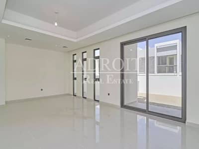 3 Bedroom Villa for Rent in DAMAC Hills 2 (Akoya by DAMAC), Dubai - 3BR + Maids | Middle Unit I Preferred Layout !!!