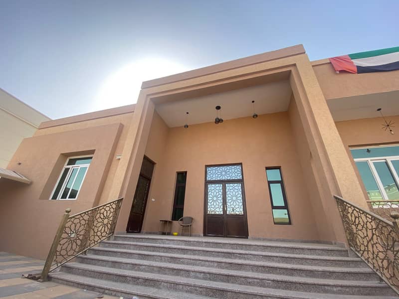 Ground floor semi-new villa in Rahmaniyah 3