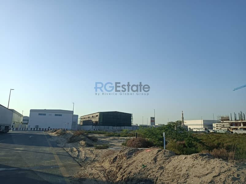 30,000 sq,ft Commercial Warehouse Plot Available for Long Lease in Al Warsan