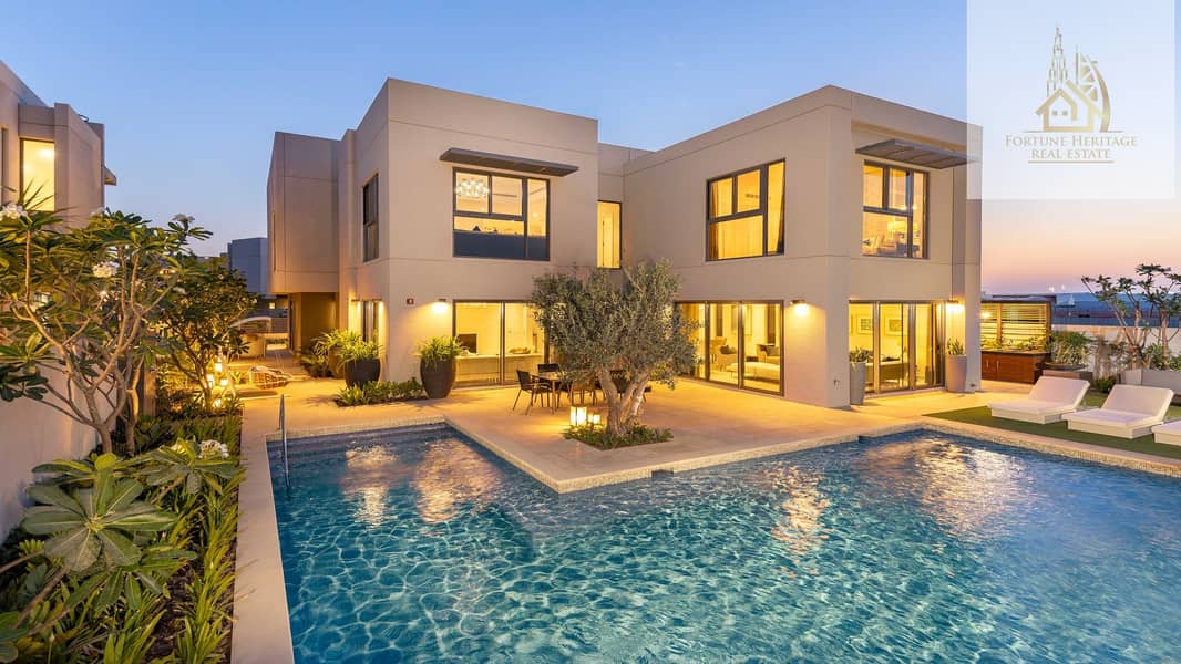 Luxury Independent Villa In A Premium Community In A Prime Location In The Heart Of The City
