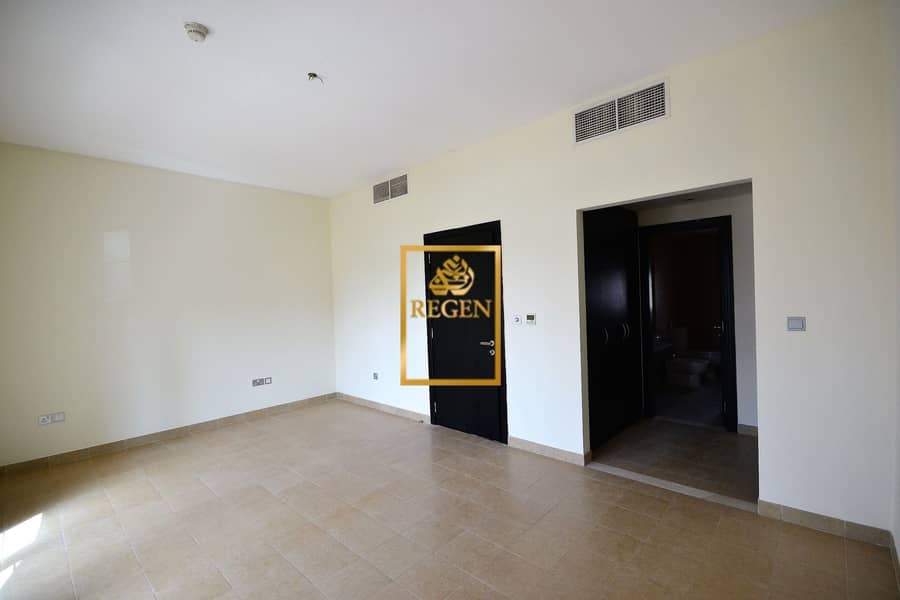 Corner Unit I  One Bedroom Hall Nakheel Townhouse for Sale - Investment Property