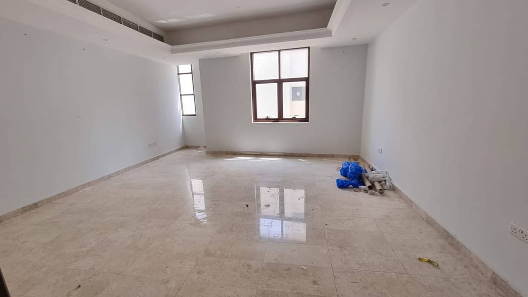 Квартира в Халифа Сити, 3 cпальни, 90000 AED - 5840503