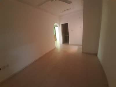 2 Bedroom Flat for Rent in Al Rawda, Ajman - Apartment two rooms and a hall, annual, suitable for youth housing, Alexandria Street at the beginning of the Emirates Sea restaurant and close to She