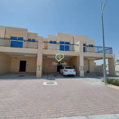 New Brand 3Bed Spacious Villa For Rent