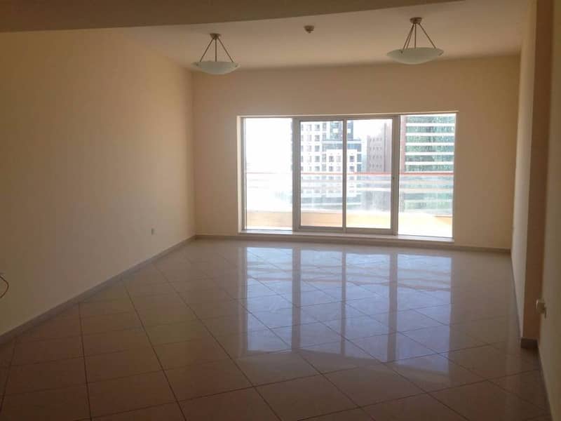 Beautiful Mamzar Sea View Spacious 2BHK For 60k with 4 chqs ,Swimming pool & Gym on Ithad Road