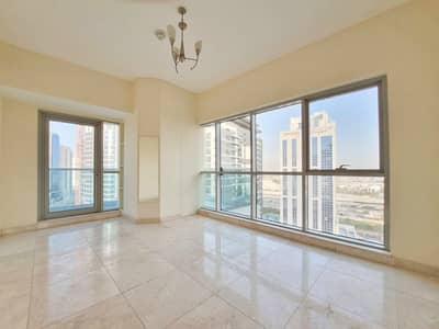 شقة 2 غرفة نوم للبيع في الخليج التجاري، دبي - إطلالة كاملة على القناة وبرج خليفة • تصميم مثالي • 03 شرفة واسعة