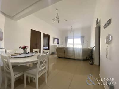 2 Bedroom Apartment for Sale in Jumeirah Village Circle (JVC), Dubai - 2 Big Bedrooms | Huge Balcony | Spacious