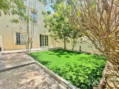 2 Bedroom Villa for Sale in The Springs, Dubai - Close to Souk | Close To Pools | 2 Bedroom