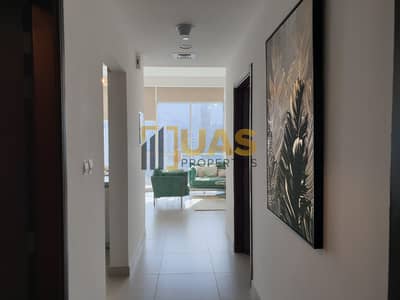 Luxurious 1 Bedroom, 2 Bathrooms Semi Furnished Apartment