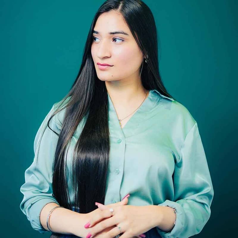 Amna Riaz
