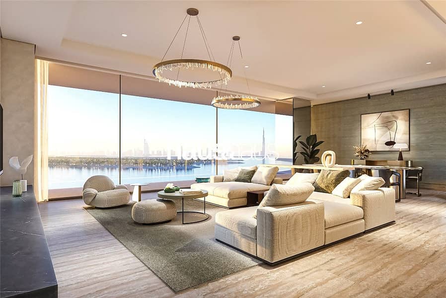 Penthouse Living | Sea and Skyline View | 40/60 PP