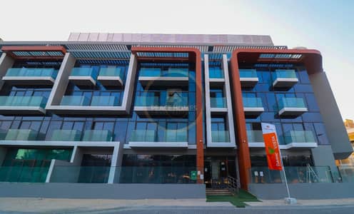 Prime Location | Live With Style | Worth to Own !