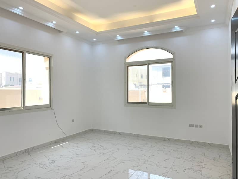 Super Luxury villa for rent in Al Khawaneej Single story (3 master bedrooms + hall + majlis + large kitchen + laundry room + dining room