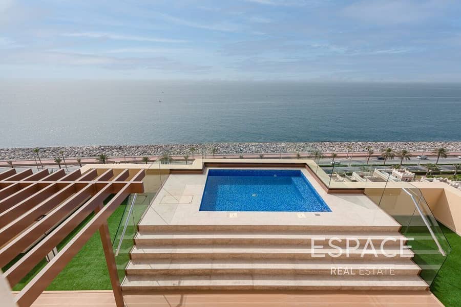 Duplex Penthouse With Panoramic Sea Views | Vacant on Transfer