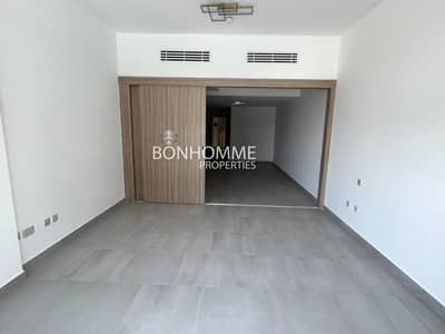 Studio for Rent in Jumeirah Village Circle (JVC), Dubai - Huge Studio with Balcony/ Partition