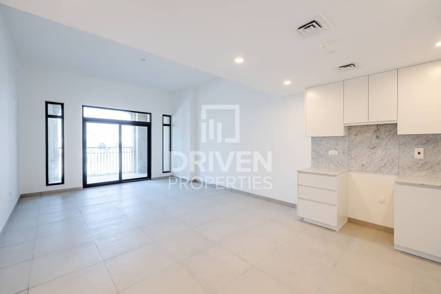 Brand New Apt and Re-sale | More Options