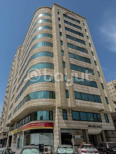 شقة 1 غرفة نوم للايجار في المريجة، الشارقة - شقة في بناية أبو جميزة 2 المريجة 1 غرف 15000 درهم - 5312436