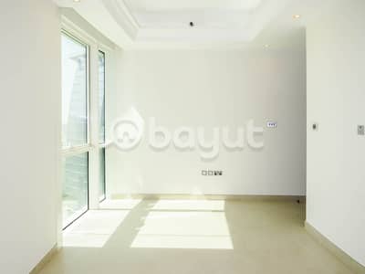 1 Bedroom Flat for Rent in Danet Abu Dhabi, Abu Dhabi - Spacious And Vacant Apartment One Bedroom with Spacious Living Room