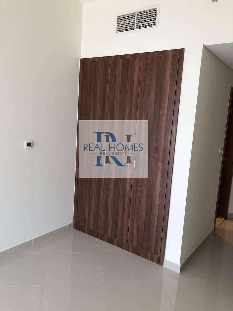 Vacant! 1 Bedroom for sale in Reef residence