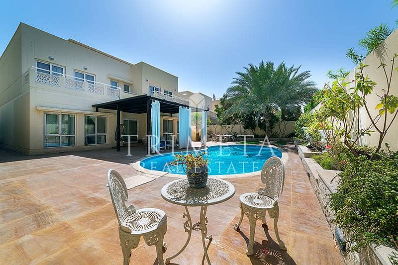 Upgraded 5 BR Villa with Private Pool in Meadows 9