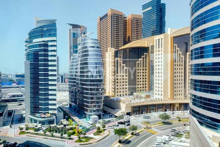 Office for Rent in Barsha Heights (Tecom), Dubai - Close to metro | Spacious Fitted |3Parkings