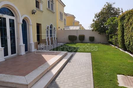 3 Bedroom Villa for Sale in Jumeirah Park, Dubai - Vacant Now | Far from Cables | Single Row