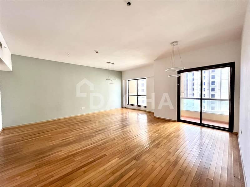 Upgraded / Vacant / Best Price 3 BED!