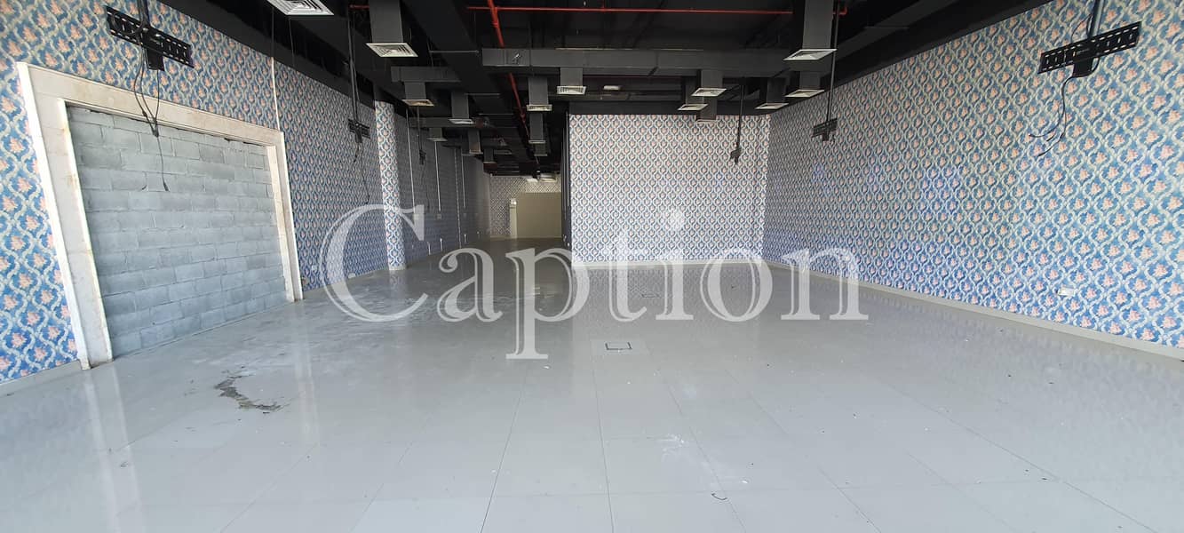 SHOWROOM FOR RENT ON SHK ZAYED ROAD IN THE CURVE BUILDING