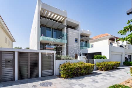 4 Bedroom Villa for Sale in Mohammed Bin Rashid City, Dubai - Close to the Gate 4 BR Contemporary Large Plot