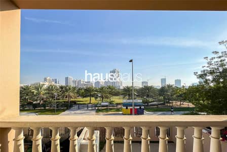 2 Bedroom Townhouse for Sale in Jumeirah Village Circle (JVC), Dubai - Vacant | Park backing | Motivated Seller