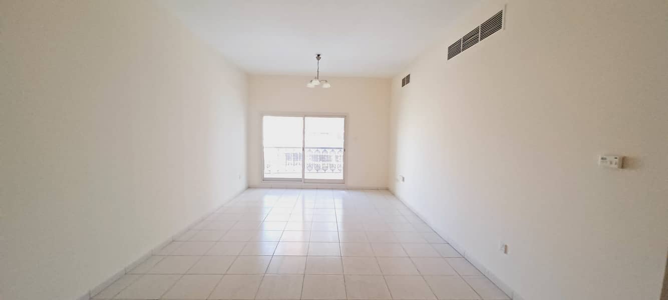 Well maintained Building spacious 3bedroom apartments with balcony near pond park near RTA Bus Station in just 75k