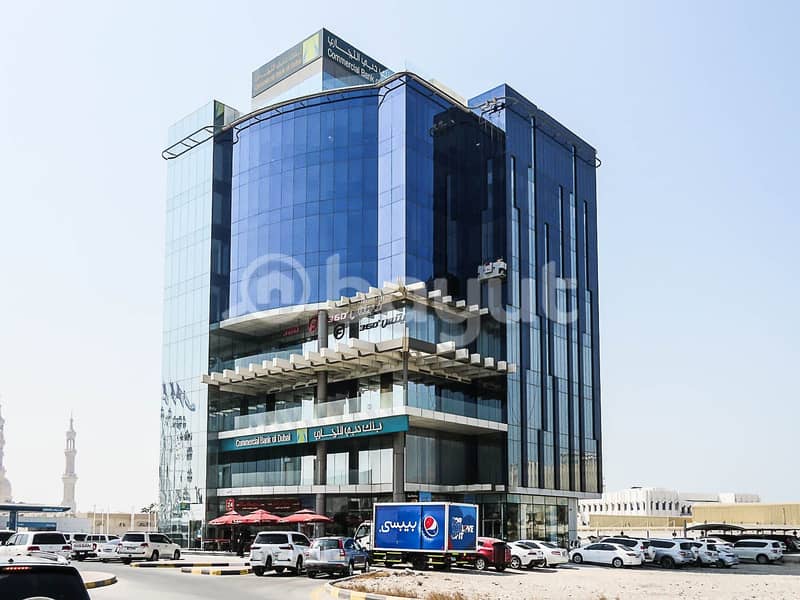 Офис в Дафан Аль Хор，Здание Сквер Экзекьютив Бей, 180000 AED - 5841043