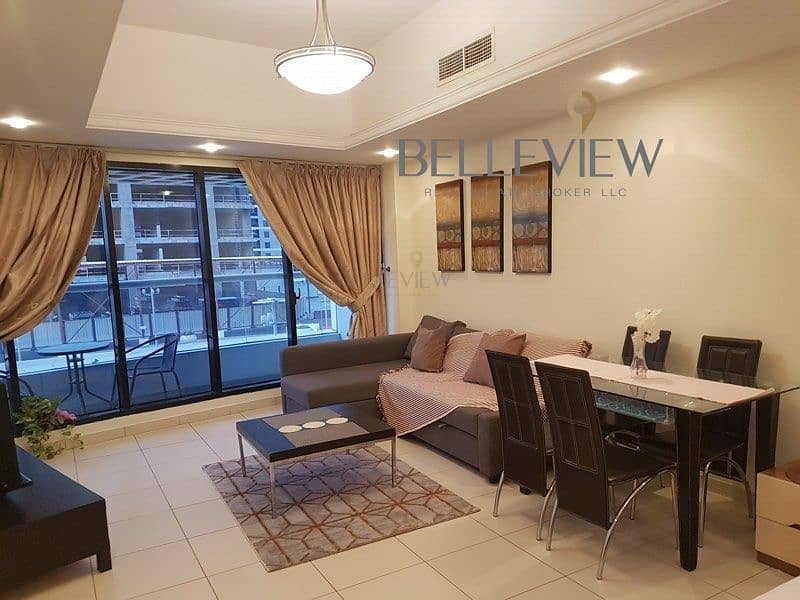 Large Studio- Furnished - Near Metro- Balcony