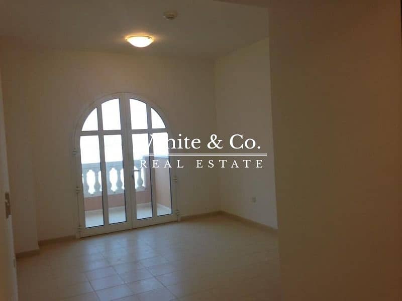 2+Maids | Well maintained| Rented