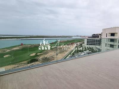 فلیٹ 4 غرف نوم للبيع في جزيرة ياس، أبوظبي - إطلالة كاملة على البحر والجولف | طابق مرتفع | غرفة خادمة | تراس ضخم
