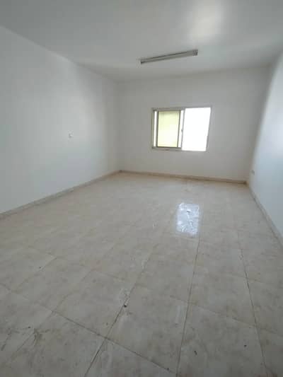 2 Bedroom Flat for Rent in Al Shamkha, Abu Dhabi - very Beautiful 2bhk