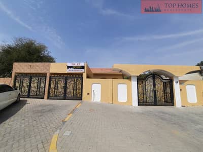 Luxurious and clean villa in Al Khuzamiya for rent